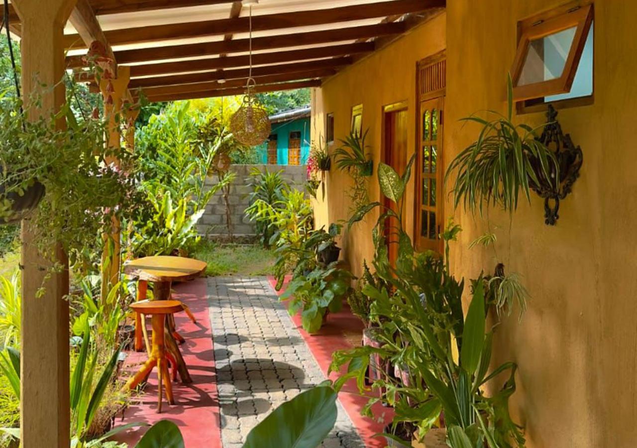 Kasun Hotel Koslanda Exterior foto